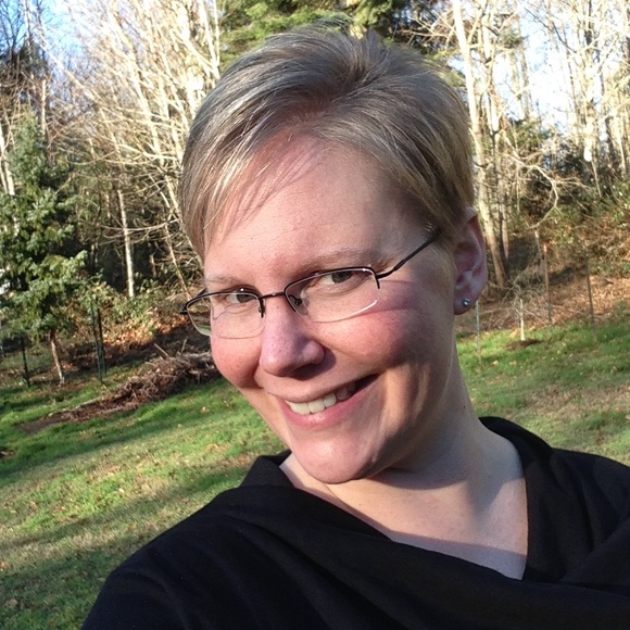 Posh Ambassador, Margaret - Picture 5 of 5